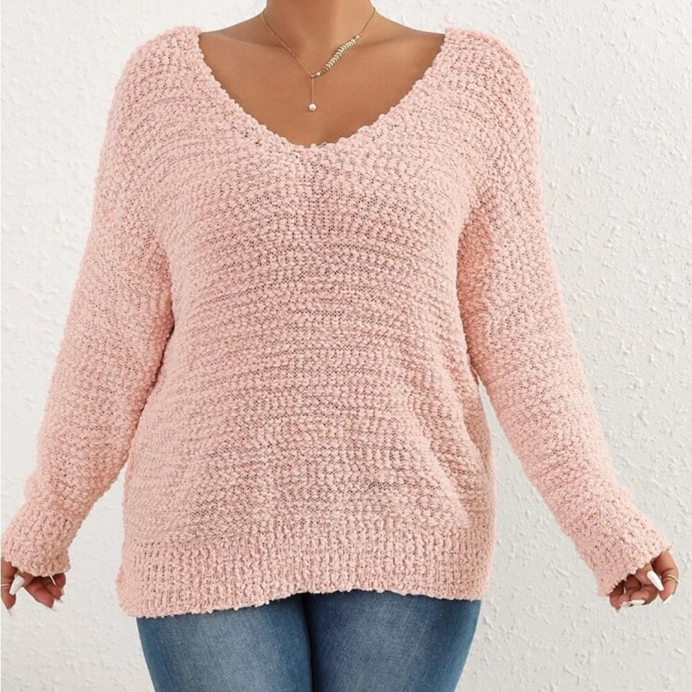 Cozy Plus Size Pearl Chain Detail Twist Back Drop Shoulder Sweater Top - Picture 5 of 6